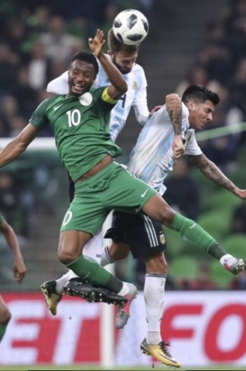 Во втором тайме сборная Нигерия перешла в наступление.