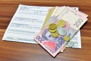 Депутаты хотят поднять коммунальные тарифы на 200 гривен