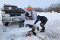 Лед для зимней рыбалки еще не окреп