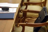 В Ростовской областной коллегии адвокатов пояснили: официально уволить чиновника за «аморалку» тяжело. 