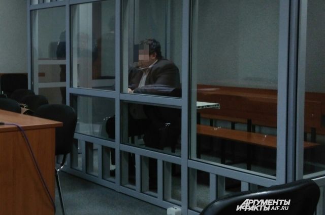 Чиновник будет сидеть под домашним арестом по месту прописки - в Верещагино.