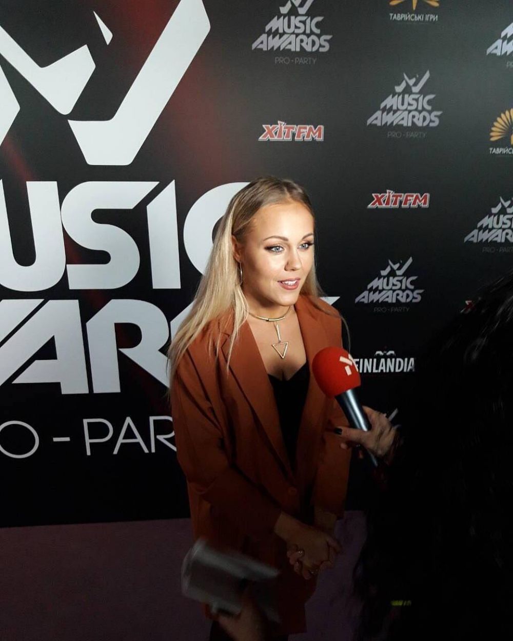 Певица Аlyosha посетила #m1musicawards