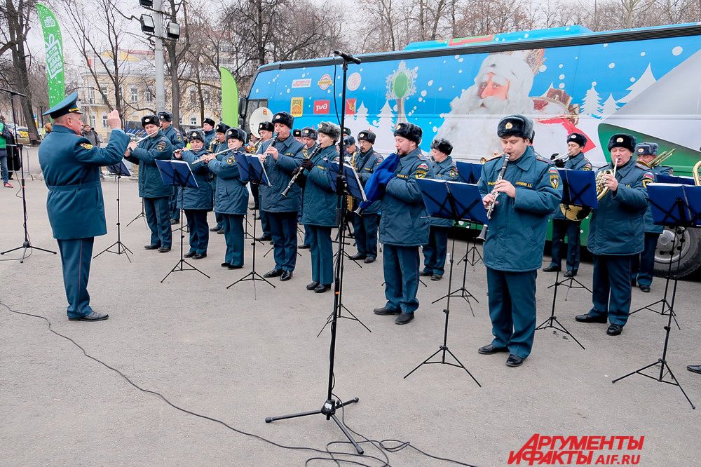 В понедельник, 27 ноября, в Пермь приехал всероссийский Дед Мороз.