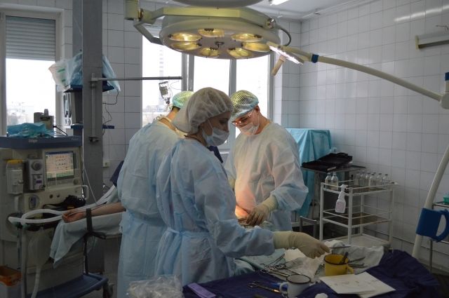 Нейрохирурги Тюменской ОКБ №2 провели сложнейшую операцию ребенку