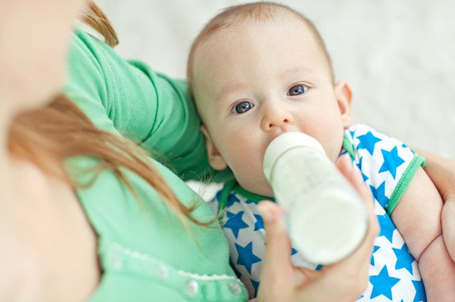 Чем кормить ребенка в 1 год вместо грудного молока