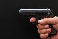 В Кемерове будут судить мужчину, выстрелившего в спину девочке-подростку.