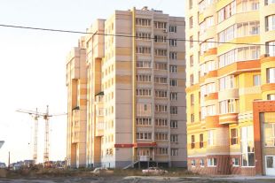 Управление многоквартирными домами - непростое занятие.