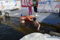 В Тюмени стартовал чемпионат по зимнему плаванию