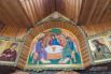 Образ Святой Троицы под потолком христианского зала Ильгиз Ханов писал по проекту брата.