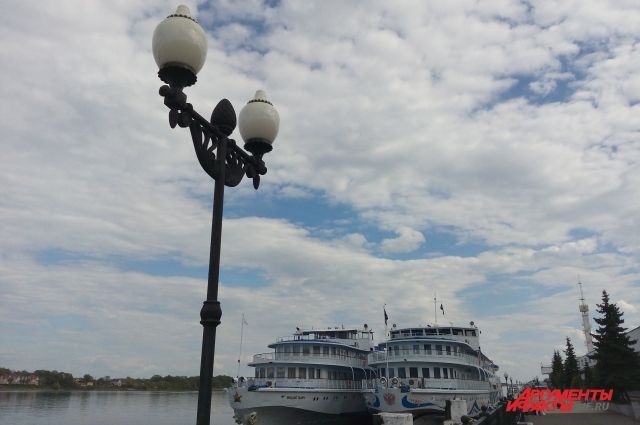 Река Волга - одно из главных туристических достояний региона.