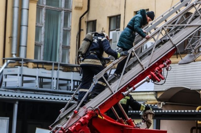В Муравленко произошёл пожар в пятиэтажке