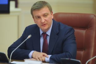 В Минюсте назвали сроки оформления пособия при рождении ребенка