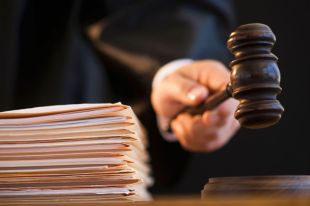 Суд Кропивницкого арестовал женщину, подозреваемую в убийстве дочери