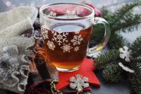 Горячий чай - главный зимний напиток.