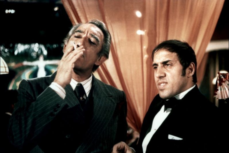 Вместе с актером Энтони Куинном челентано снялся в комедии «Блеф» (1976) режиссера Серджо Корбуччи.