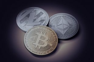 Глава Нацбанка «не против» обращения bitcoin в Украине