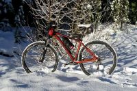 Зима - не повод прятать велосипед.