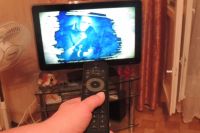 Тюменец украл у пожилой соседки телевизор