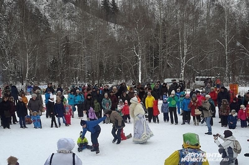 Какие только забавы и игры не приготовил Байкальский Дед мороз для своих гостей. 