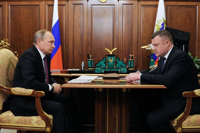 Президент РФ Владимир Путин и губернатор Тамбовской области Александр Никитин.