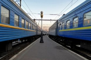 «Укрзализныця» планирует восстановить сообщение с Востоком Украины