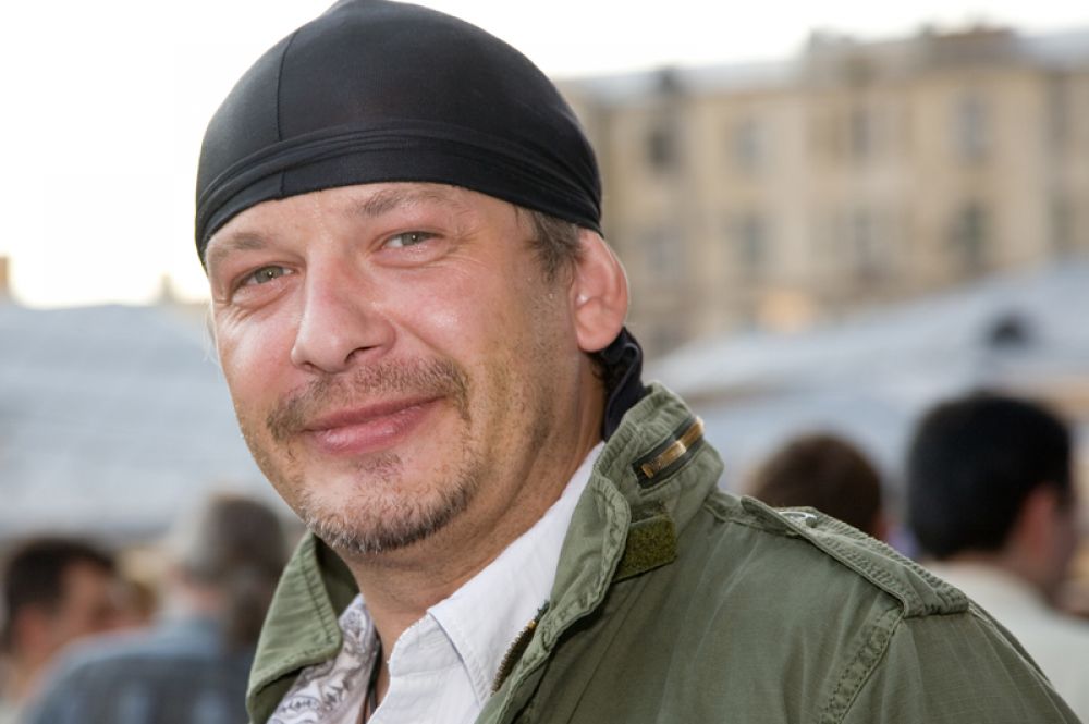 15 октября в возрасте 47 лет в подмосковном городе Лобня скончался Дмитрий Марьянов.
