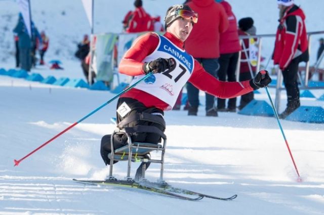 Спортсмен из Коми Иван Голубков в составе национальной сборной выиграл две гонки на Кубке мира по лыжным гонкам и биатлону в Канаде.
