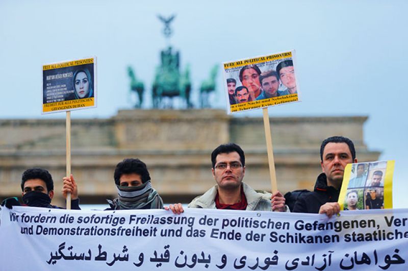 Протесты против иранских властей в Германии.