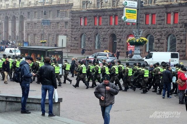 Теперь напряжённость ощущается даже в воздухе украинской столицы.