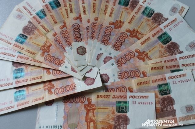 В качестве компенсации морального вреда вдова и многодетная мать потребовала 15 миллионов рублей – по три миллиона на каждого члена семьи.