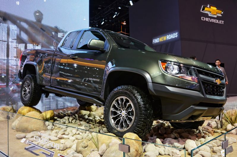 Второе место получили Chevrolet Colorado ZR2 