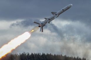 В Украине впервые после тотального разоружения испытали крылатую ракету