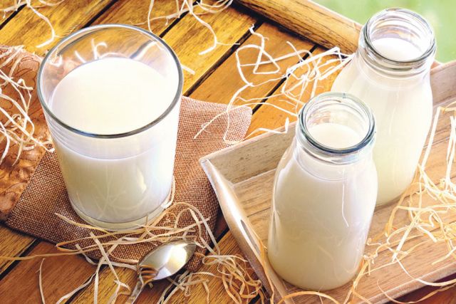 Новый закон должен осложнить жизнь фальсификаторам молока.