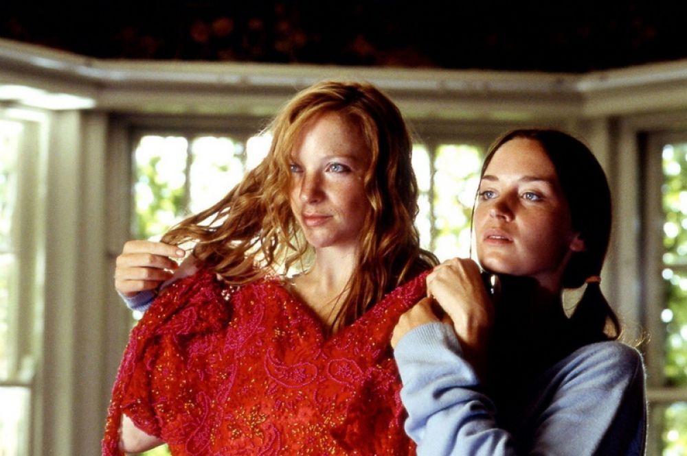 Первую известность актрисе принес фильм «Мое лето любви» (2004). Картина произвела большой резонанс среди поклонников независимого кинематографа, а Блант вместе с партнершей Натали Пресс была названа лучшей новой актрисой многими авторитетными изданиями в Великобритании и США.