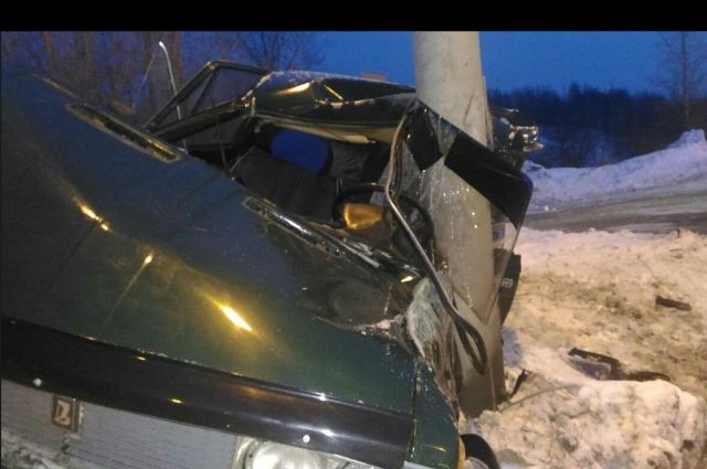 Водитель пострадал в ДТП вечером 3 февраля.