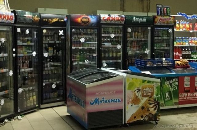 В Муравленко продавец реализовала алкогольную продукцию подростку.