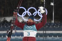 Призер спринта среди мужчин на XXIII зимних Олимпийских играх в Пхенчхане российский спортсмен Александр Большунов - 3-е место.