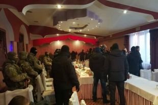 Сотрудники полиции выявили сходку криминалитета под Киевом