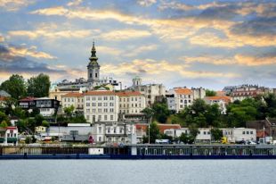 В Сербии задержали двух украинок за съемку Генерального штаба