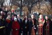 День героев Небесной сотни - памятная дата, установленная указом президента Петра Порошенко в 2015 году для увековечения событий Революции достоинства, которая длилась с ноября 2013 года по февраль 2014 года.