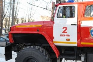 Пожарные обнаружили под завалами тело 72-летней жительницы дома.