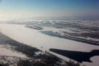 На реках региона наблюдается ледостав.