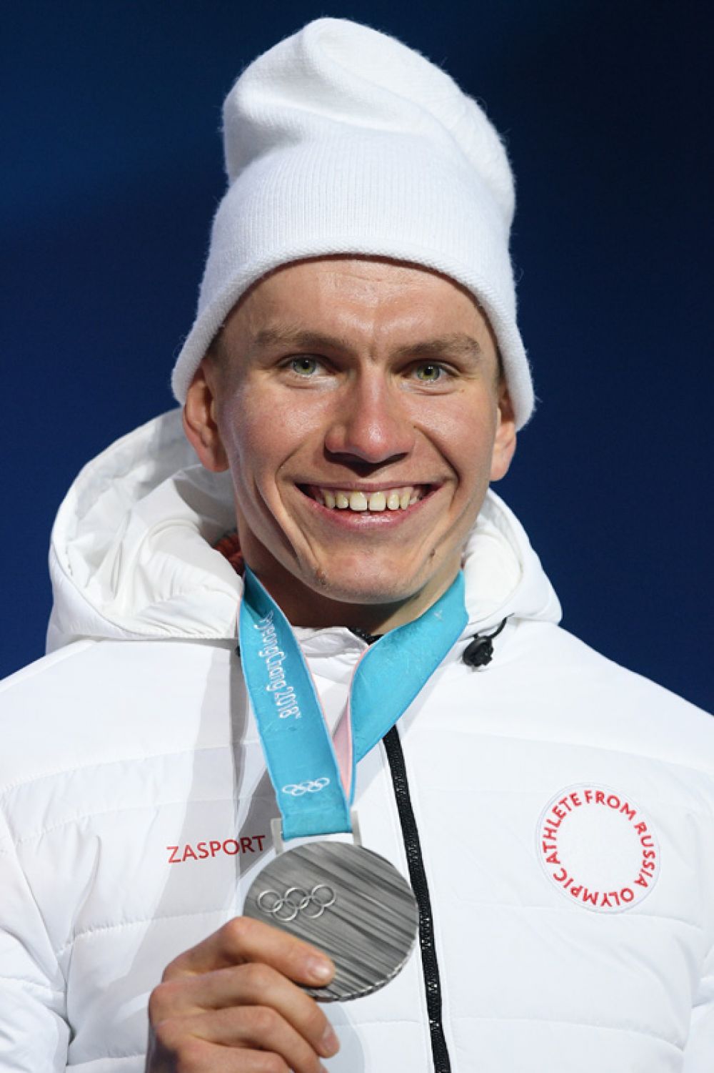 Серебро. Александр Большунов (лыжи, масс-старт, 50 км).
