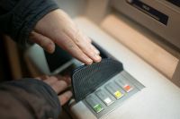 В Тюмени осудили криминальный дуэт за попытку похитить из банкомата деньги