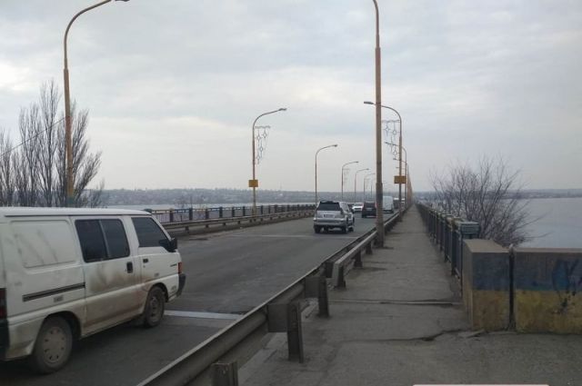 Полиции сообщили о минировании моста через Южный Буг в Николаеве