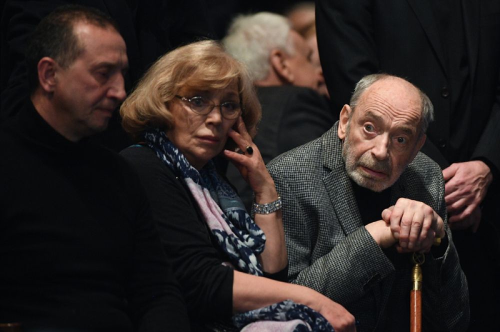 Актер Валентин Гафт и его супруга актриса Ольга Остроумова.