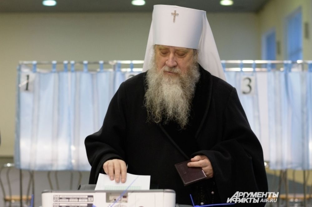 Вениамин, митрополит Оренбургский и Саракташский.
