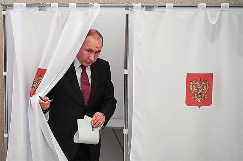 Владимир Путин проголосовал на президентских выборах.