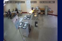 Скриншот с камеры видеонаблюдения на участке 1993 на сайте Наш выбор 2018.РФ.
