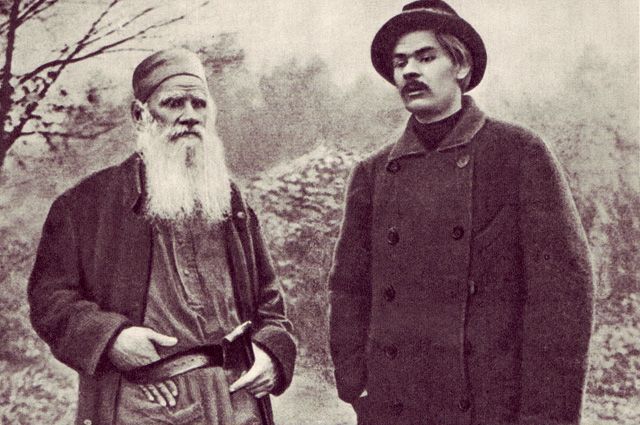 Максим Горький и Лев Толстой.